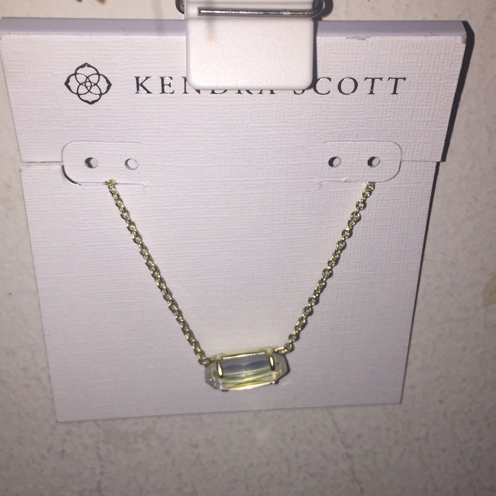 NWT Kendra Scott Necklace